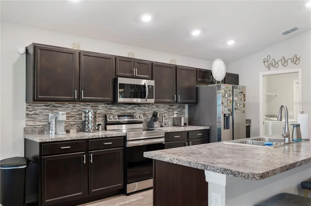 689 Vittorio Drive Winter Haven FL 33884