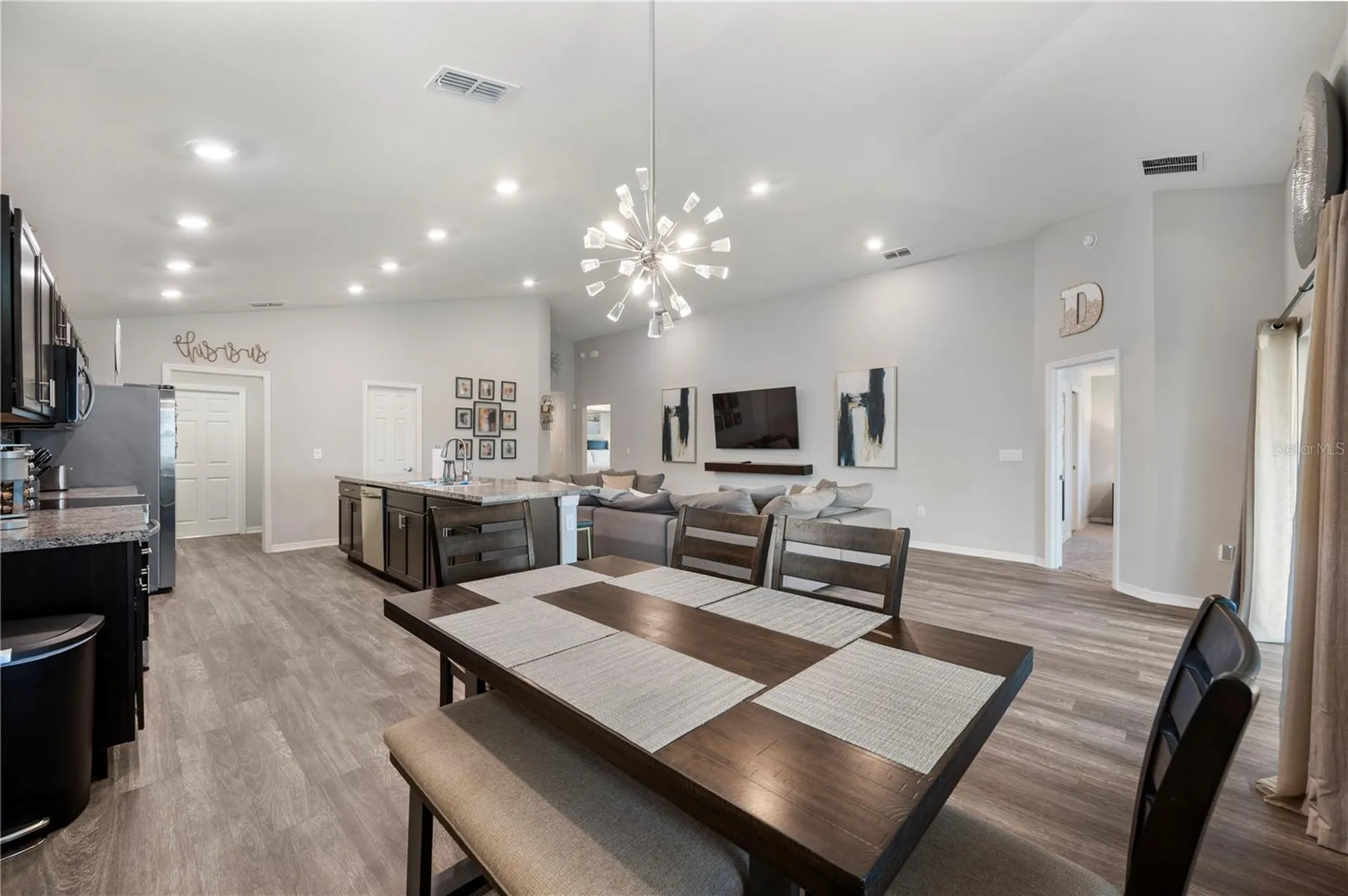689 Vittorio Drive Winter Haven FL 33884