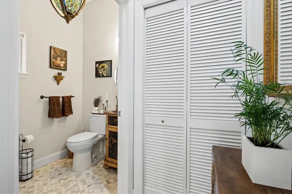 1724 Cherry Lane Sarasota FL 34236