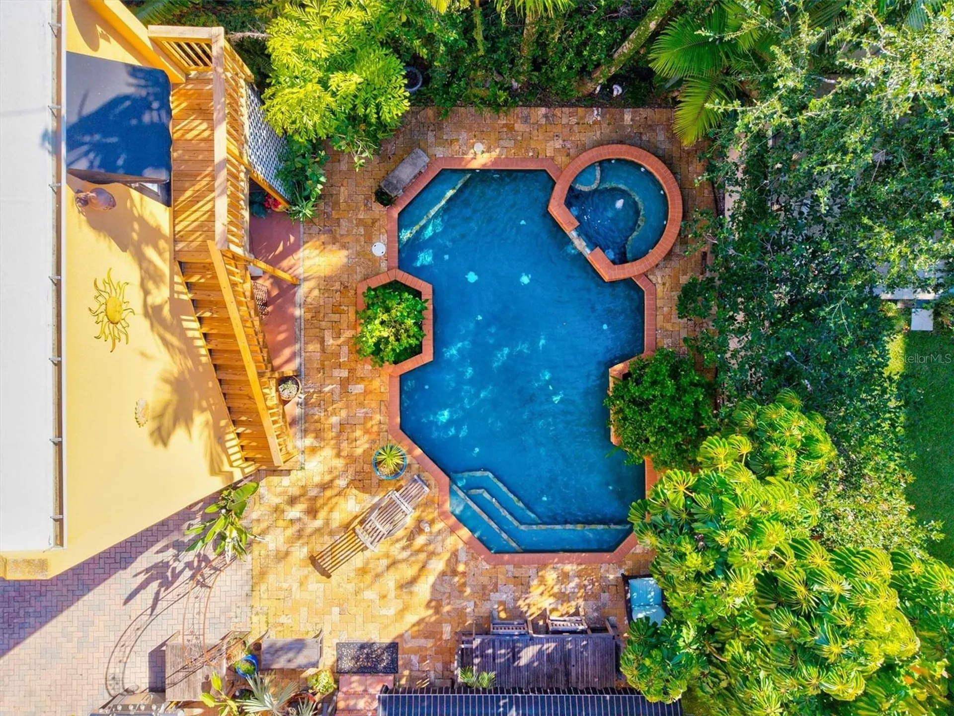 1724 Cherry Lane Sarasota FL 34236