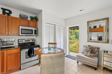 1724 Cherry Lane Sarasota FL 34236
