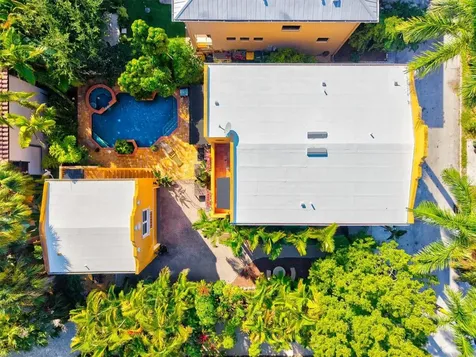 1724 Cherry Lane Sarasota FL 34236