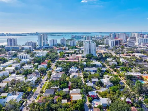 1724 Cherry Lane Sarasota FL 34236
