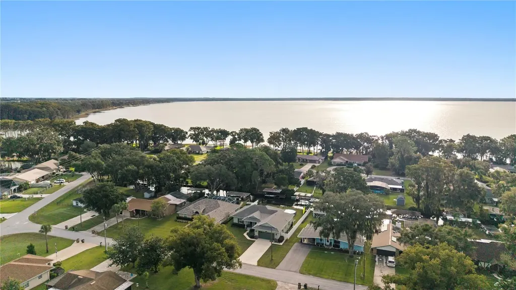 35638 Calla Court Leesburg FL 34788