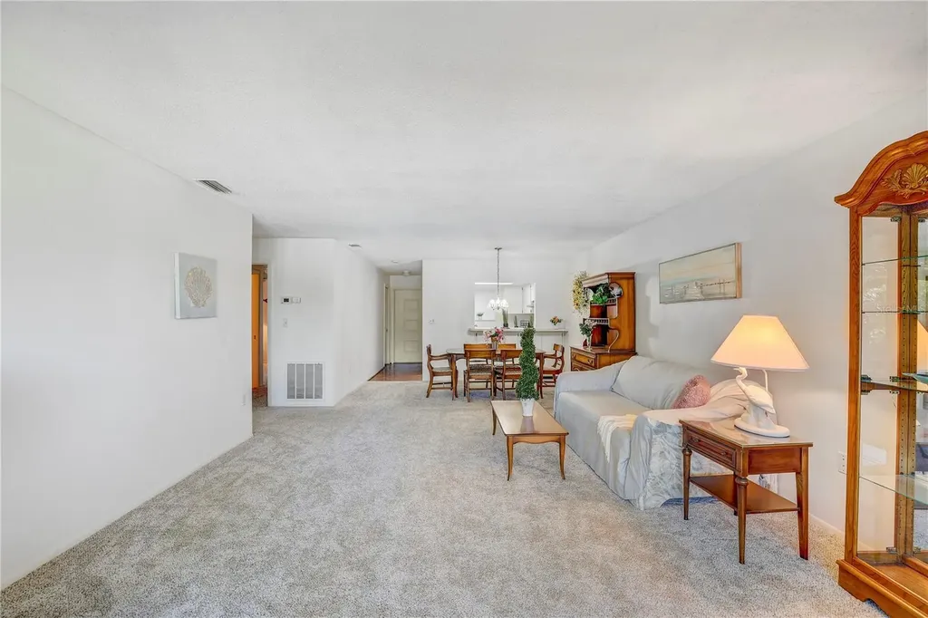 6400 Flotilla Drive Holmes Beach FL 34217