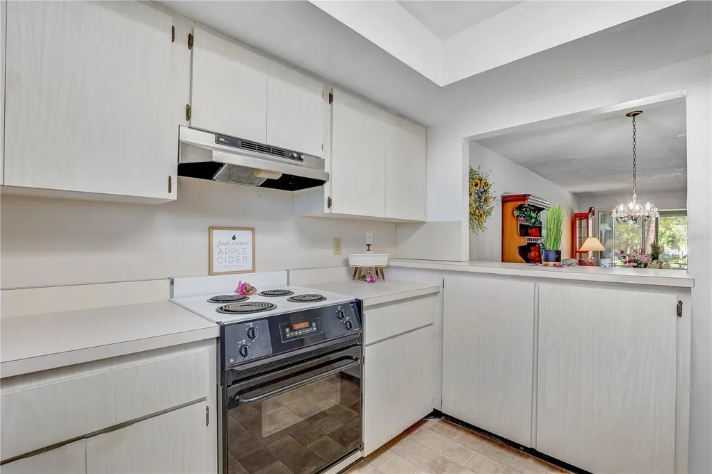 6400 Flotilla Drive Holmes Beach FL 34217