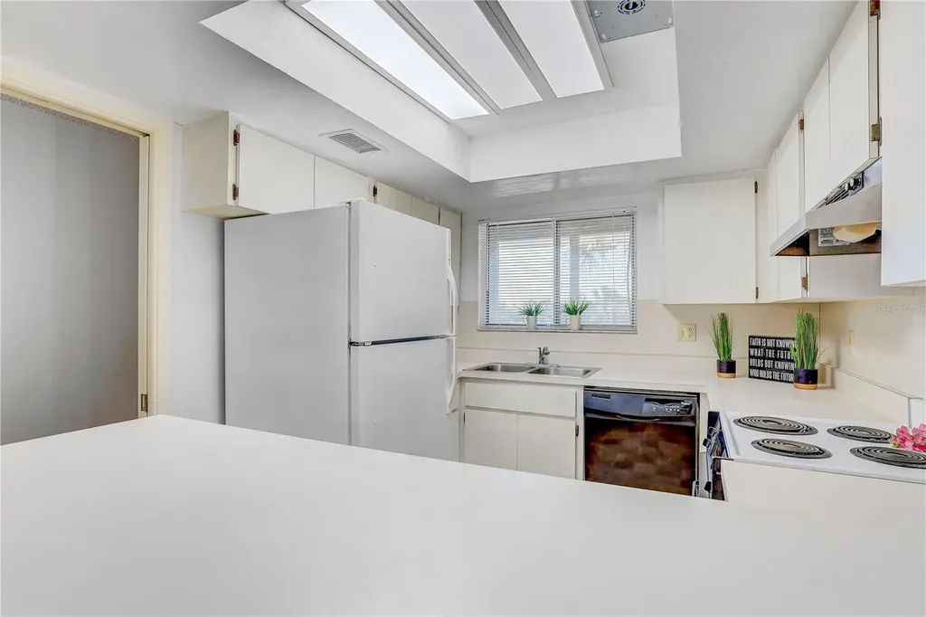 6400 Flotilla Drive Holmes Beach FL 34217