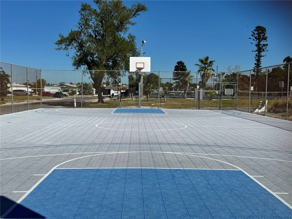 6400 Flotilla Drive Holmes Beach FL 34217