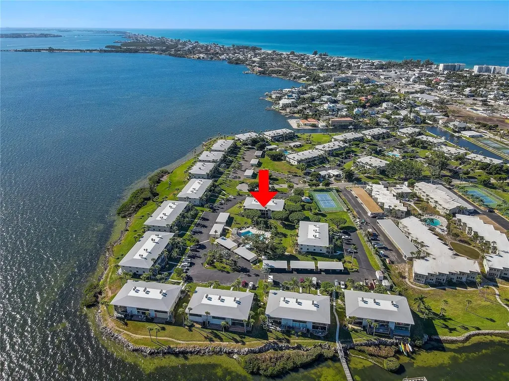 6400 Flotilla Drive Holmes Beach FL 34217