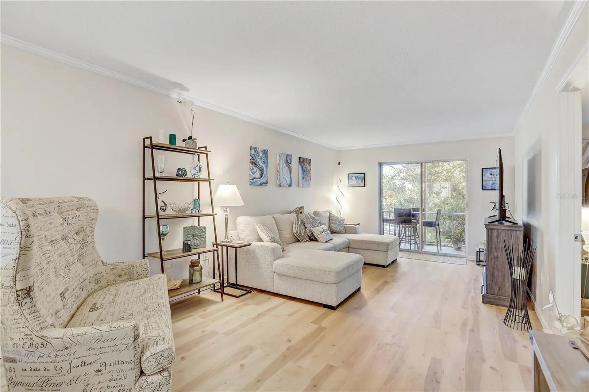 3650 Lake Bayshore Drive Bradenton FL 34205