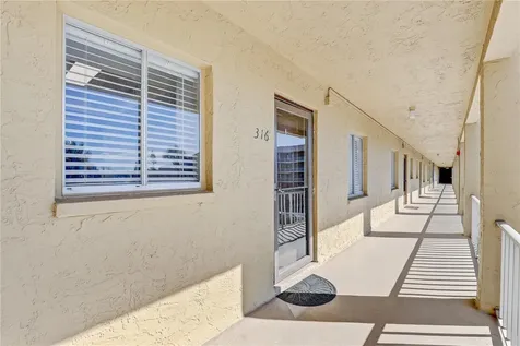 3650 Lake Bayshore Drive Bradenton FL 34205
