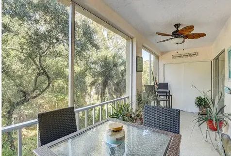 3650 Lake Bayshore Drive Bradenton FL 34205