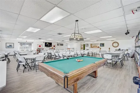 3650 Lake Bayshore Drive Bradenton FL 34205