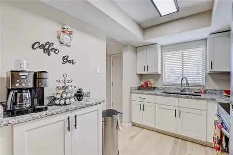 3650 Lake Bayshore Drive Bradenton FL 34205