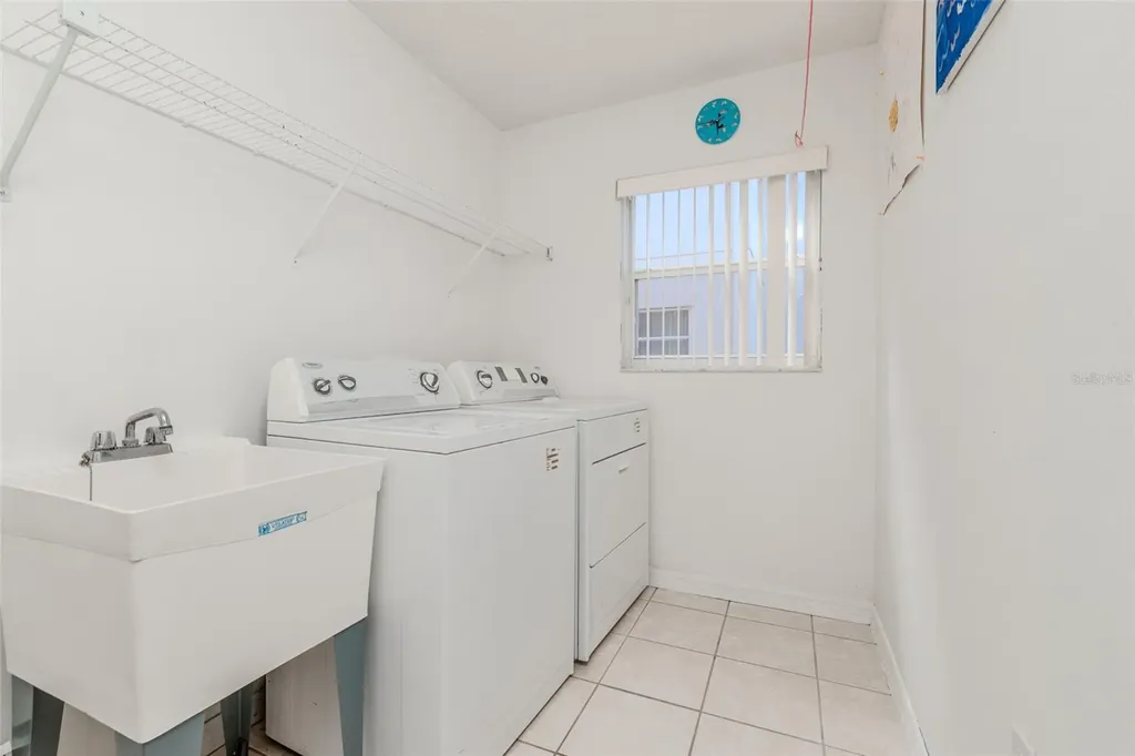 5404 Crepe Myrtle Circle Kissimmee FL 34758