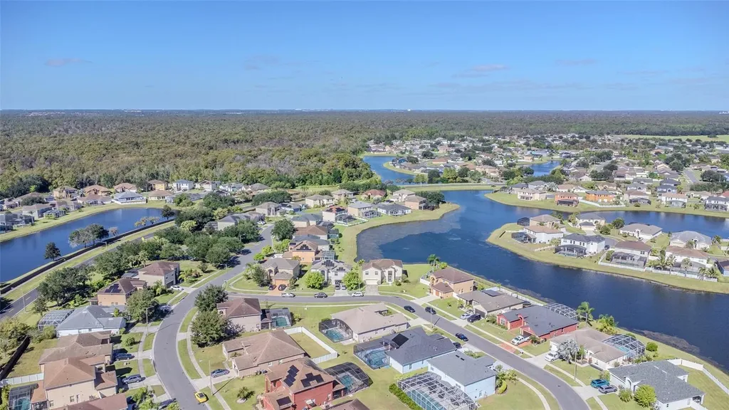 5404 Crepe Myrtle Circle Kissimmee FL 34758