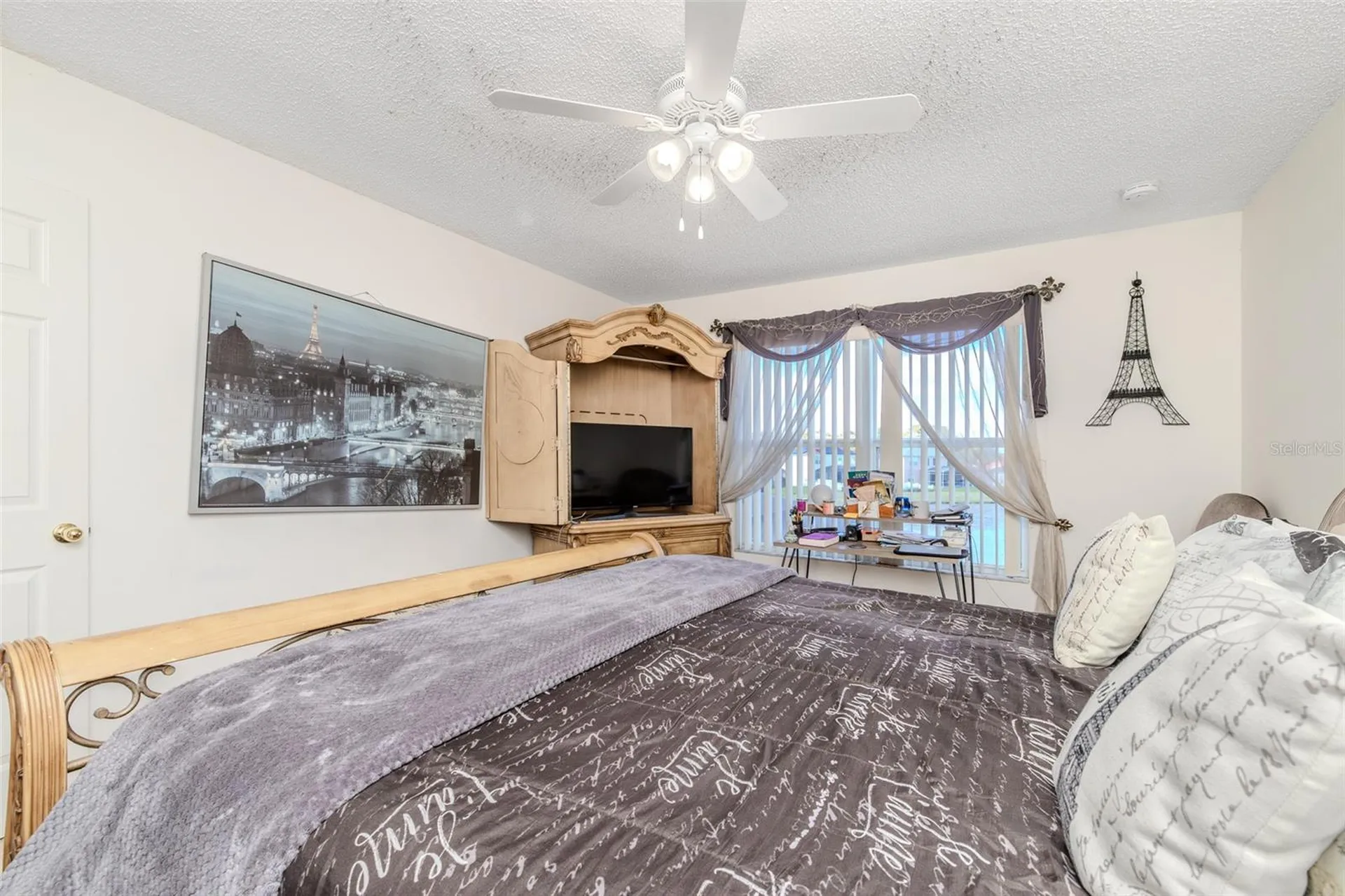 5404 Crepe Myrtle Circle Kissimmee FL 34758