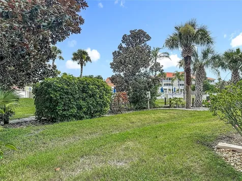 445 Bouchelle Drive New Smyrna Beach FL 32169