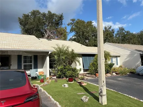 317 Plymouth Street Safety Harbor FL 34695