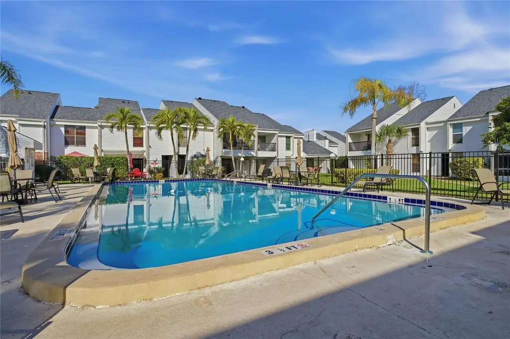 643 Haven Place Tarpon Springs FL 34689