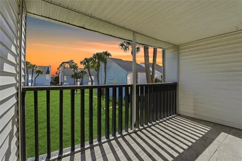 643 Haven Place Tarpon Springs FL 34689