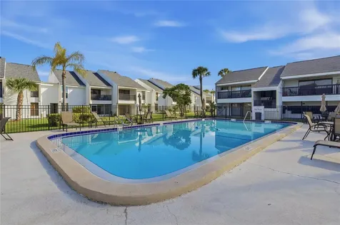 643 Haven Place Tarpon Springs FL 34689