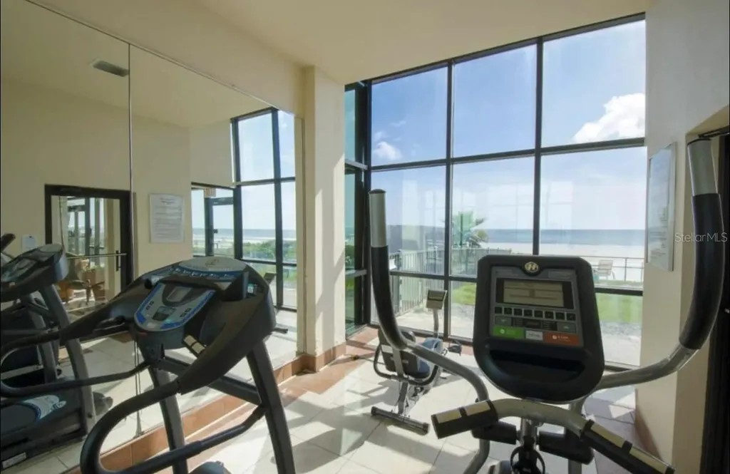 1909 S Atlantic Avenue Daytona Beach FL 32118