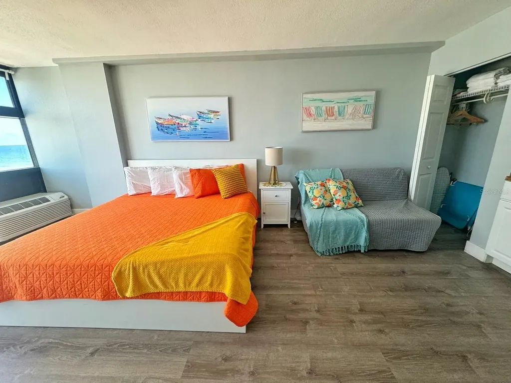 1909 S Atlantic Avenue Daytona Beach FL 32118