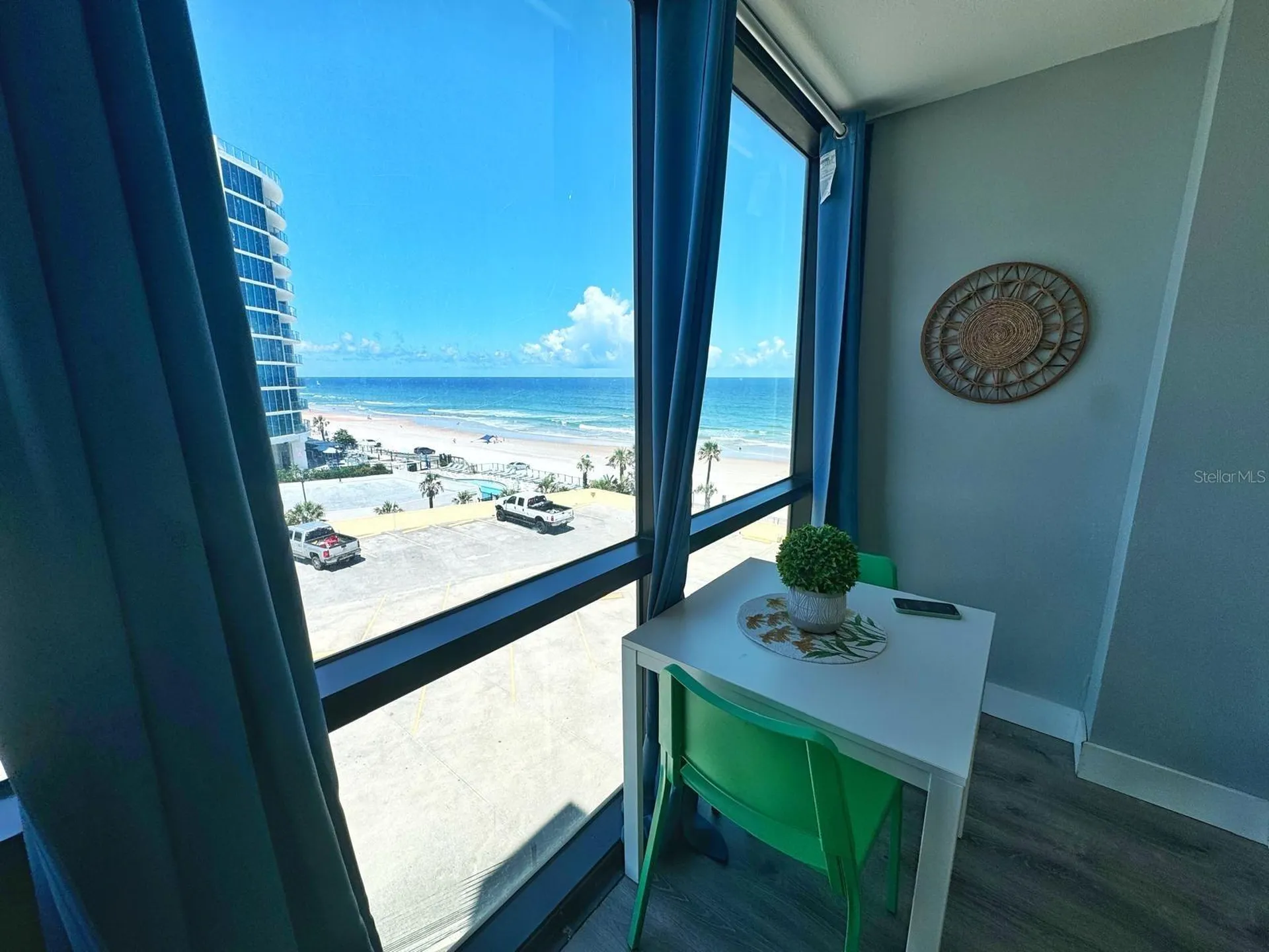 1909 S Atlantic Avenue Daytona Beach FL 32118