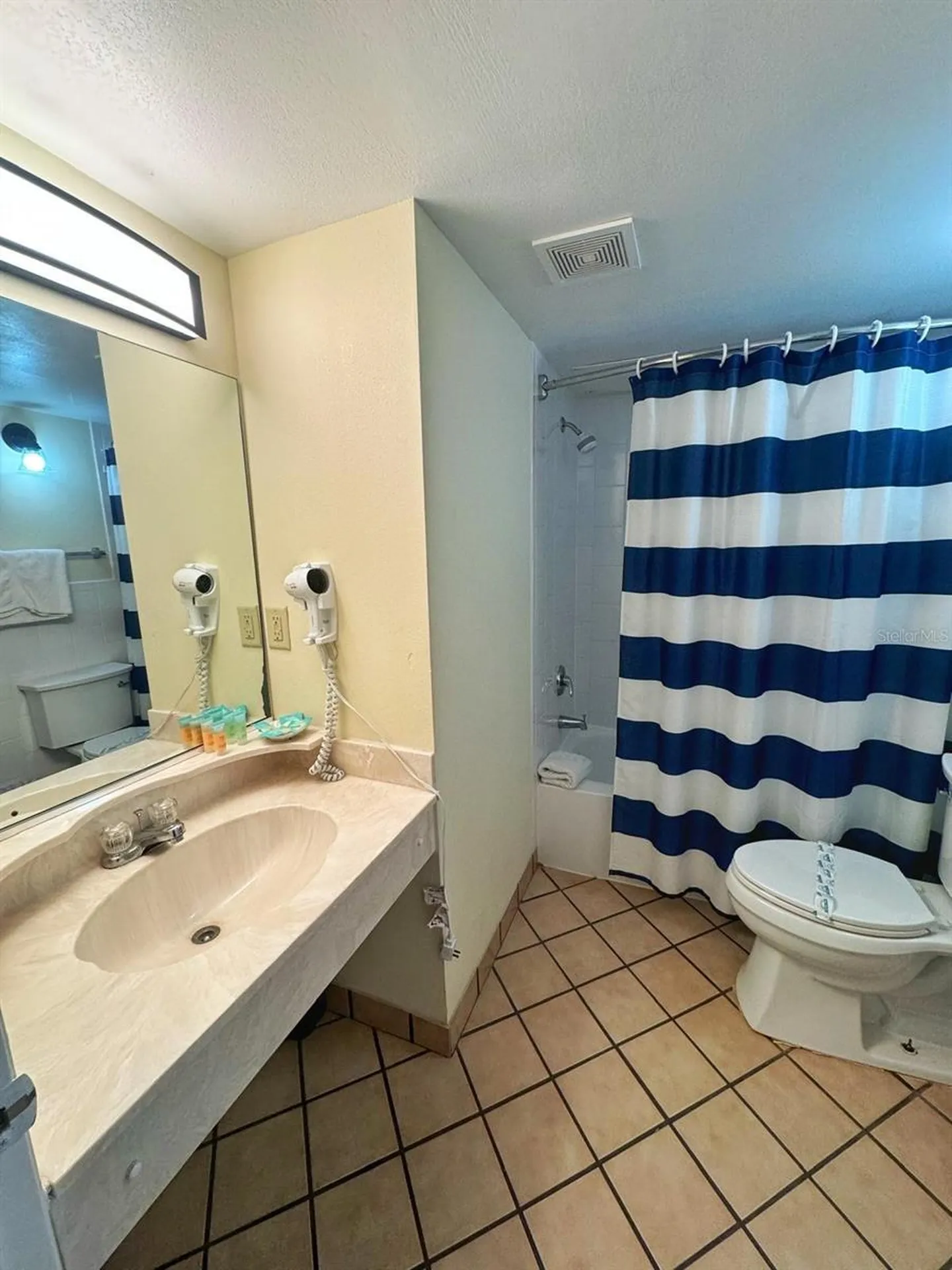 1909 S Atlantic Avenue Daytona Beach FL 32118