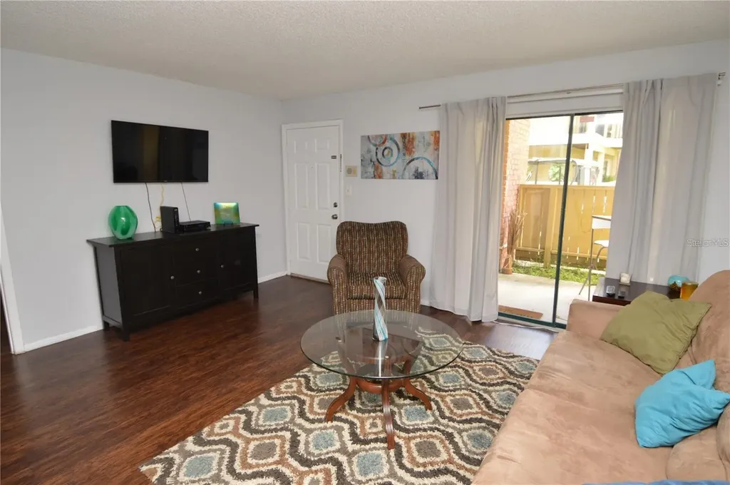 8718 Mallard Reserve Drive Tampa FL 33614