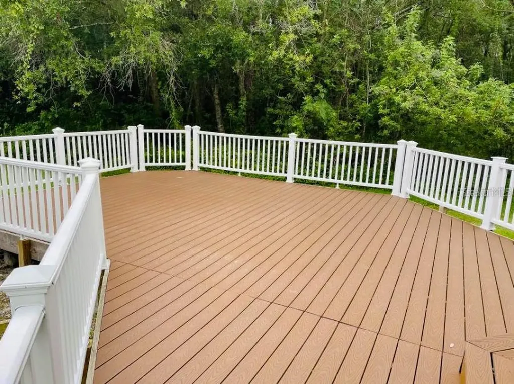 8718 Mallard Reserve Drive Tampa FL 33614