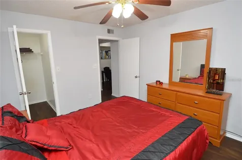 8718 Mallard Reserve Drive Tampa FL 33614