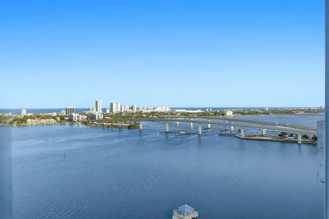 231 Riverside Drive Holly Hill FL 32117
