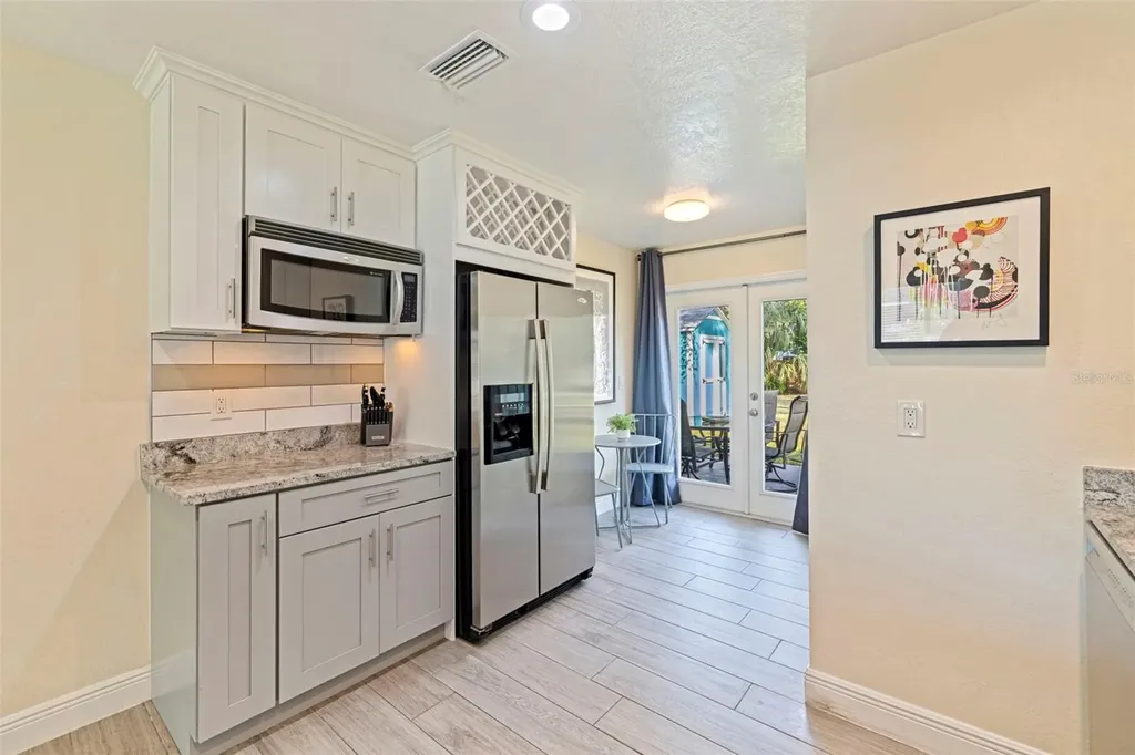 8011 26th Avenue N St Petersburg FL 33710
