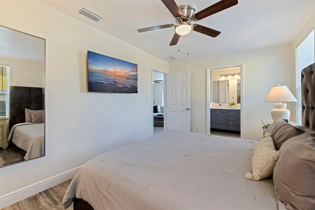 8011 26th Avenue N St Petersburg FL 33710