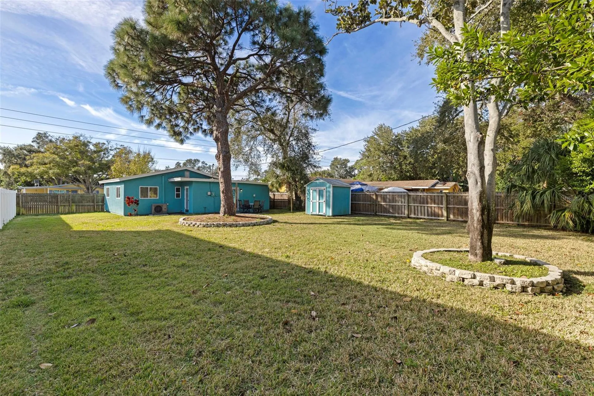 8011 26th Avenue N St Petersburg FL 33710
