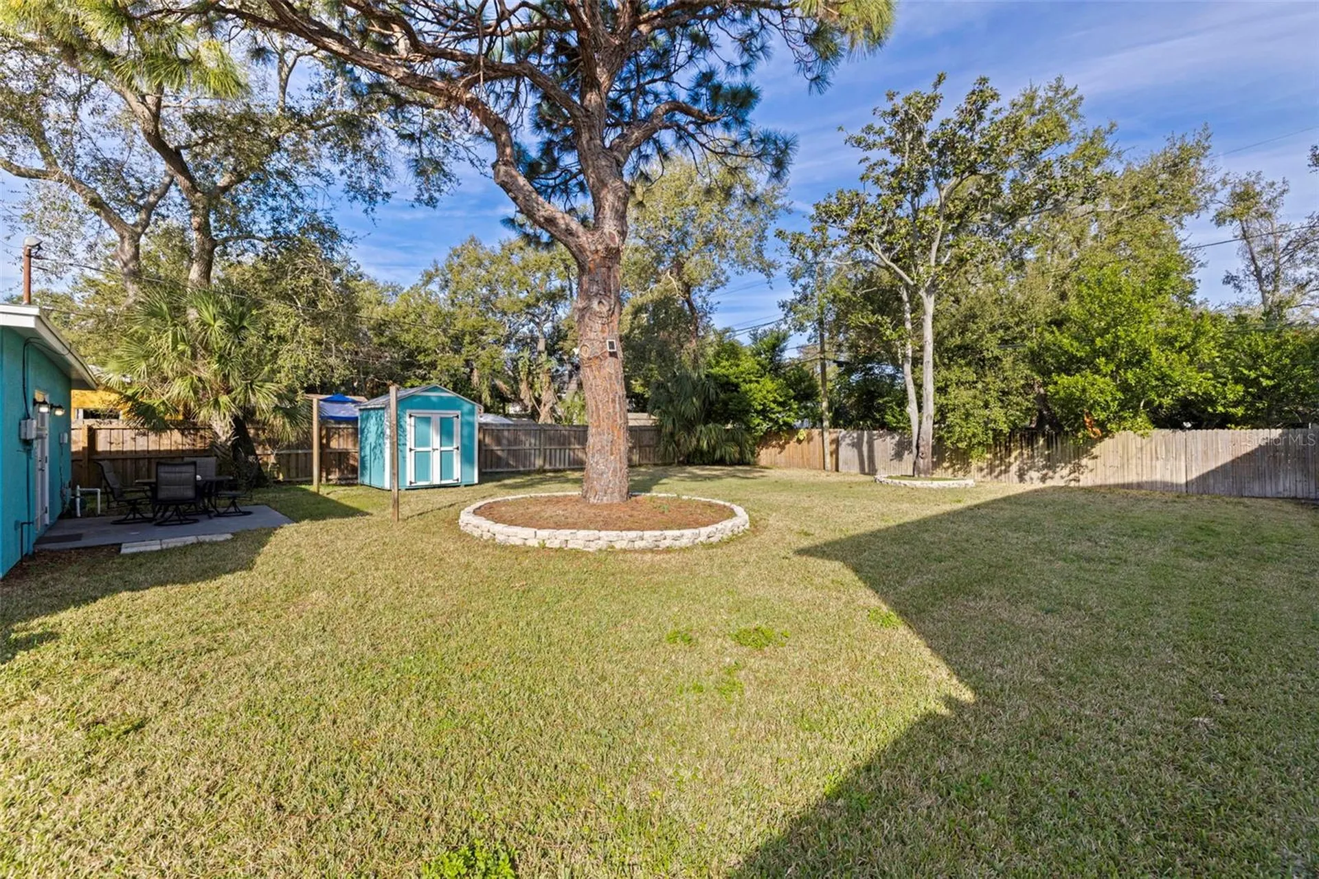 8011 26th Avenue N St Petersburg FL 33710