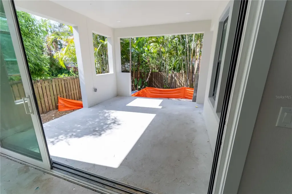 4018 W Cleveland Street Tampa FL 33611