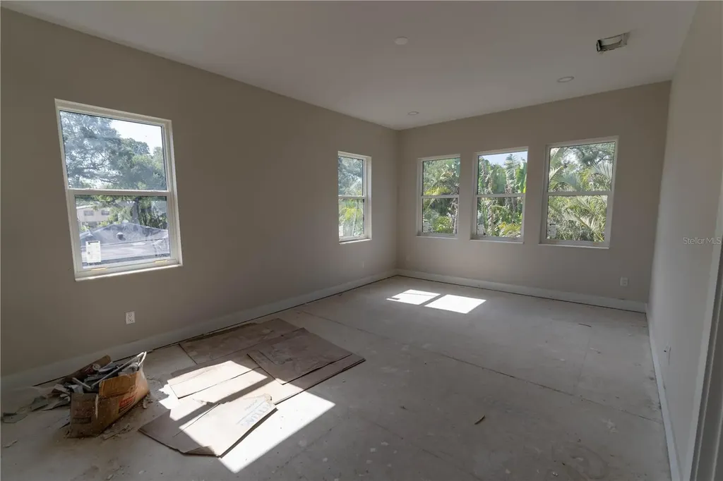 4018 W Cleveland Street Tampa FL 33611