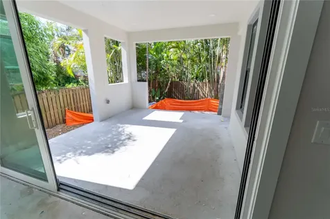 4018 W Cleveland Street Tampa FL 33611