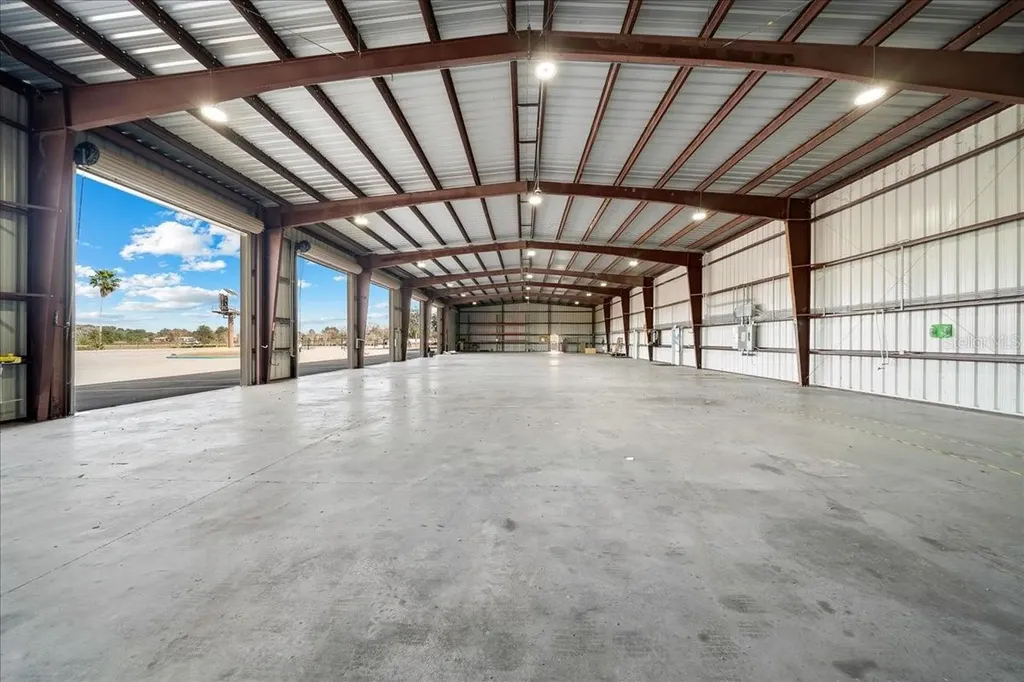 13866 S Us Highway 441 Highway Summerfield FL 34491