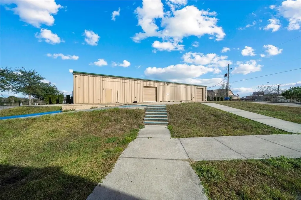 13866 S Us Highway 441 Highway Summerfield FL 34491