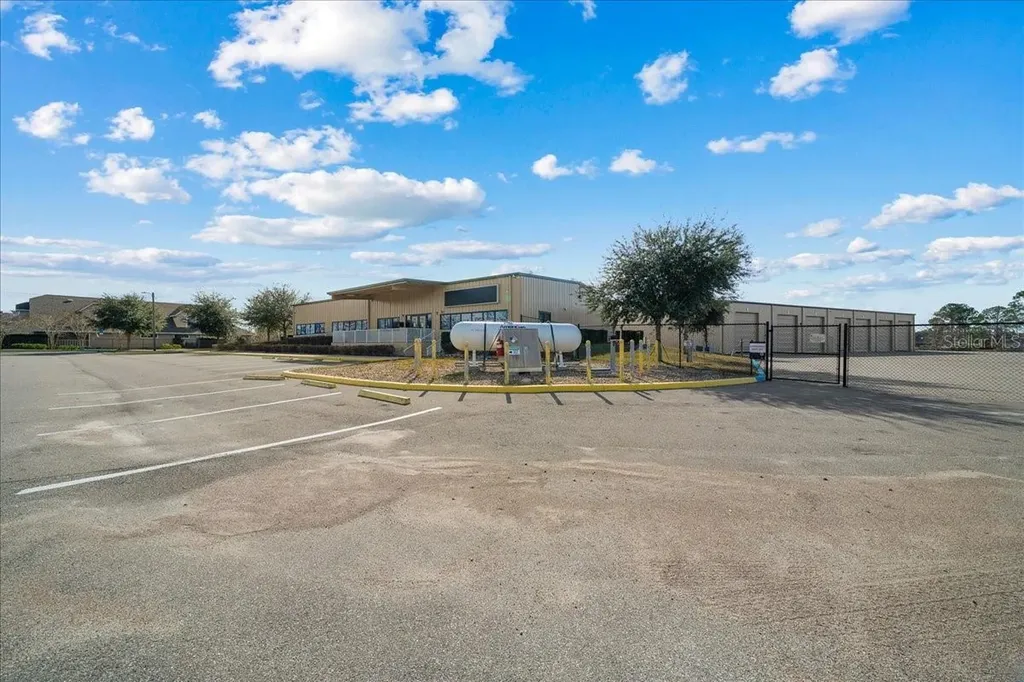 13866 S Us Highway 441 Highway Summerfield FL 34491