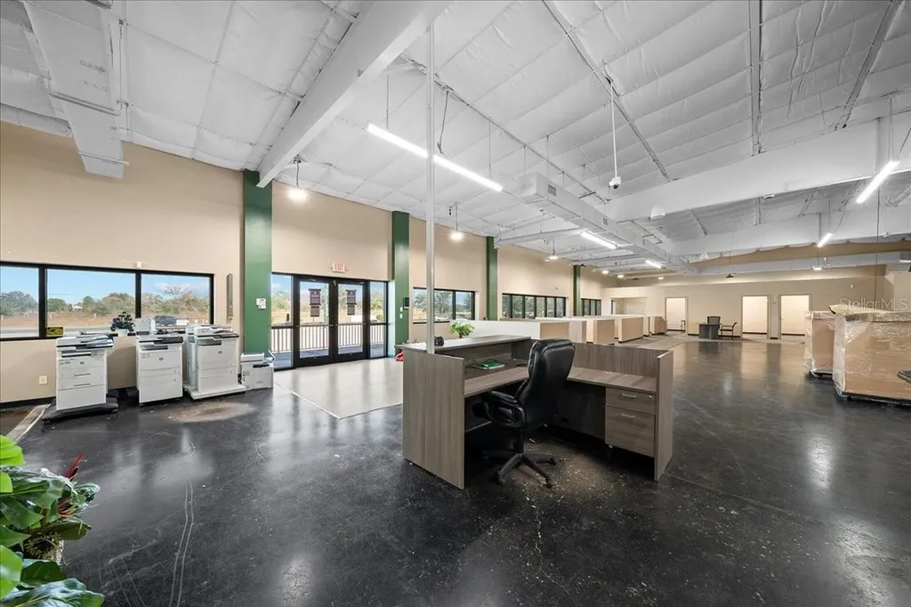 13866 S Us Highway 441 Highway Summerfield FL 34491