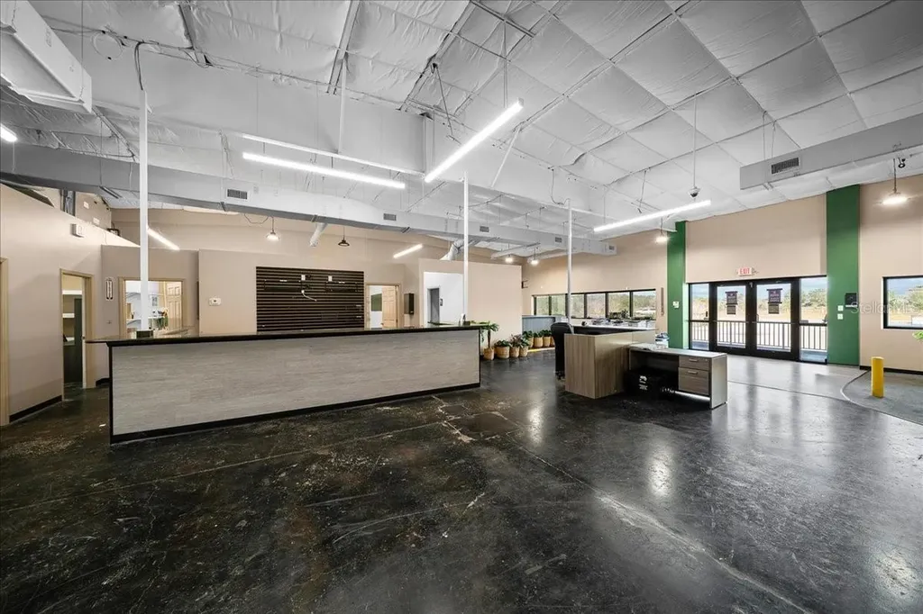 13866 S Us Highway 441 Highway Summerfield FL 34491