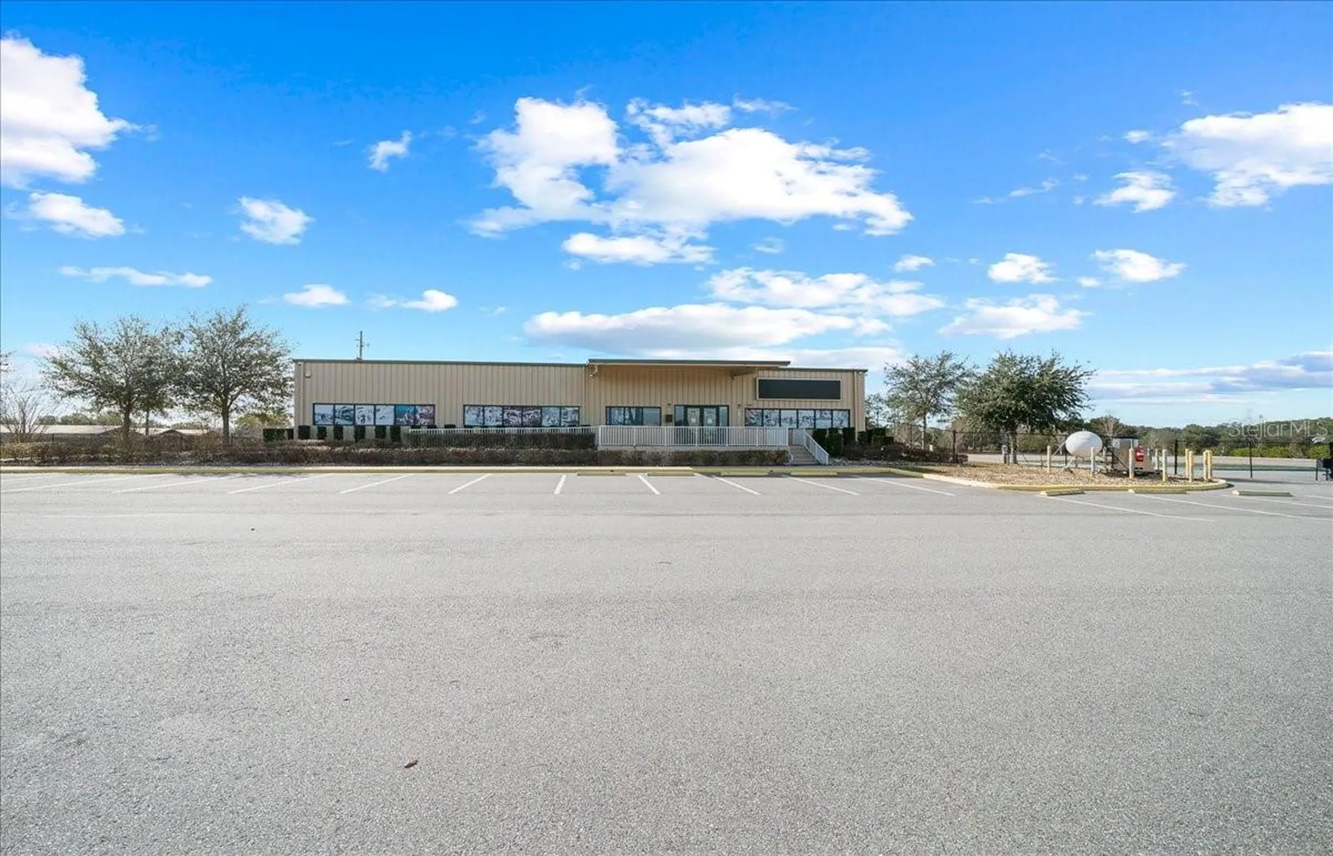13866 S Us Highway 441 Highway Summerfield FL 34491