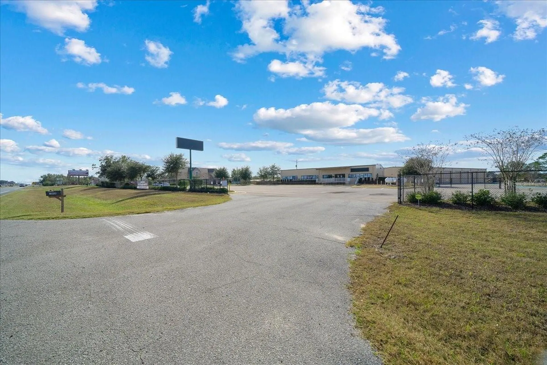 13866 S Us Highway 441 Highway Summerfield FL 34491