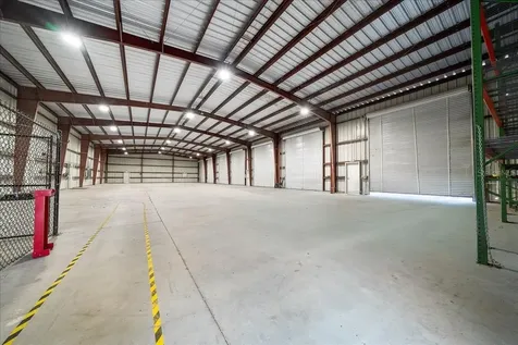 13866 S Us Highway 441 Highway Summerfield FL 34491