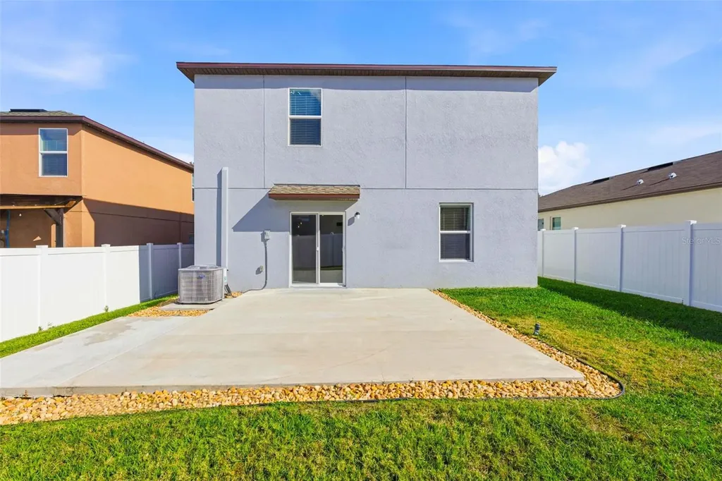 6451 Beverly Hills Drive Zephyrhills FL 33541